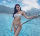 人妻的诱惑-探寻人妻的微妙诱惑，爱与生活的交织画卷
